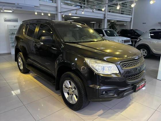 CHEVROLET TRAILBLAZER 2.8 LTZ 4X4 16V TURBO DIESEL 4P AUTOMÁTICO CHEVROLET TRAILBLAZER 2.8 LTZ 4X4 16V TURBO DIESEL 4P AUTOMÁTICO